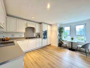 Photo 12- click for photo gallery